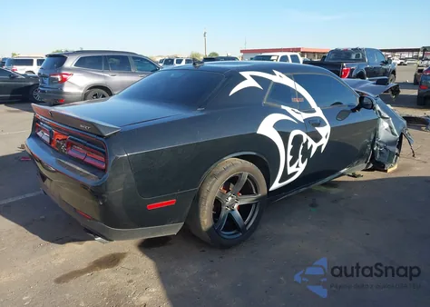 2015 Dodge Challenger Srt Hellcat from USA, damaged, VIN 2C3CDZC9XFH770490